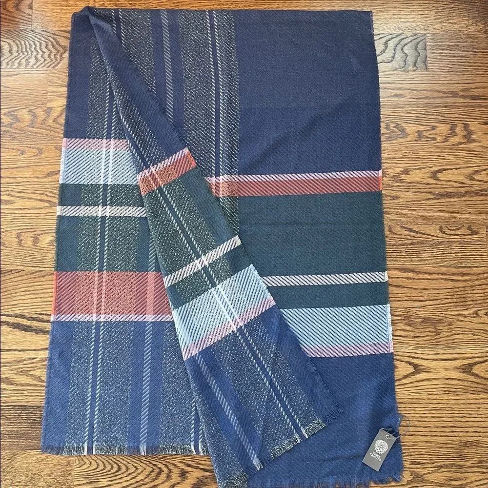 NWT Vince Camuto Wrap Scarf Shawl So Soft Blue Green Pink Silver Plaid Gorgeous